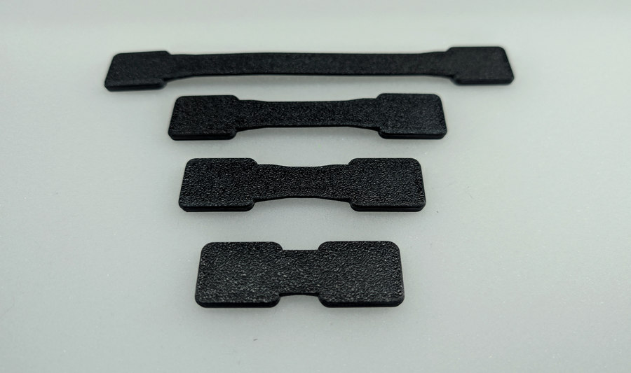 Wider Standard flat straps viewed at an oblique angle.